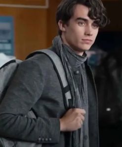13 Reasons Why S04 Winston Williams Grey Coat