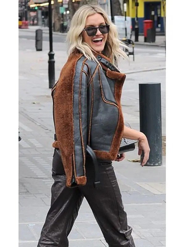 Ashley Roberts Christmas Shearling Aviator Jacket - Image 3