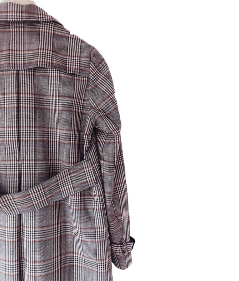 Lucifer Seaosn 5 Chloe Decker Checked Coat - Image 2