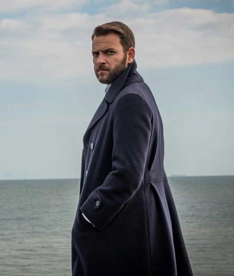 Devils Alessandro Borghi Coat