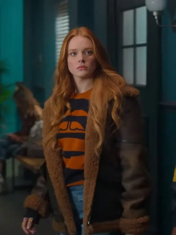 Fate The Winx Saga S02 Bloom Peters Shearling Coat - Image 4