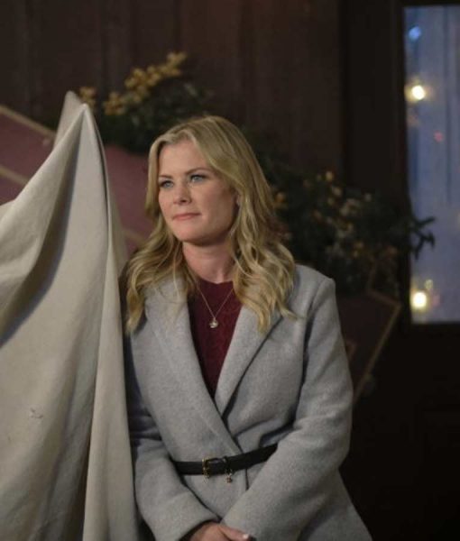 Good Morning Christmas Melissa Coat