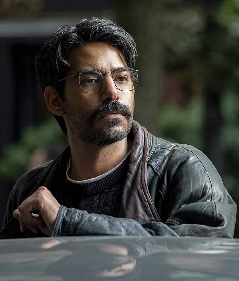 The Haunting of Bly Manor Rahul Kohli Leather Jacket - Image 2