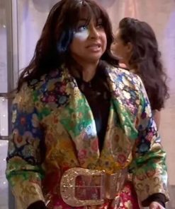 Raven’s Home S06 Raven Baxter Striped Coat